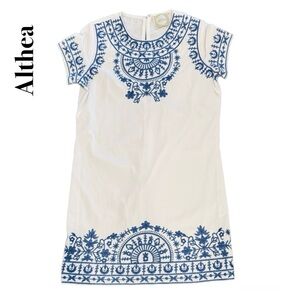 Alythea White & Blue Embroidered Shift Dress – Size Small